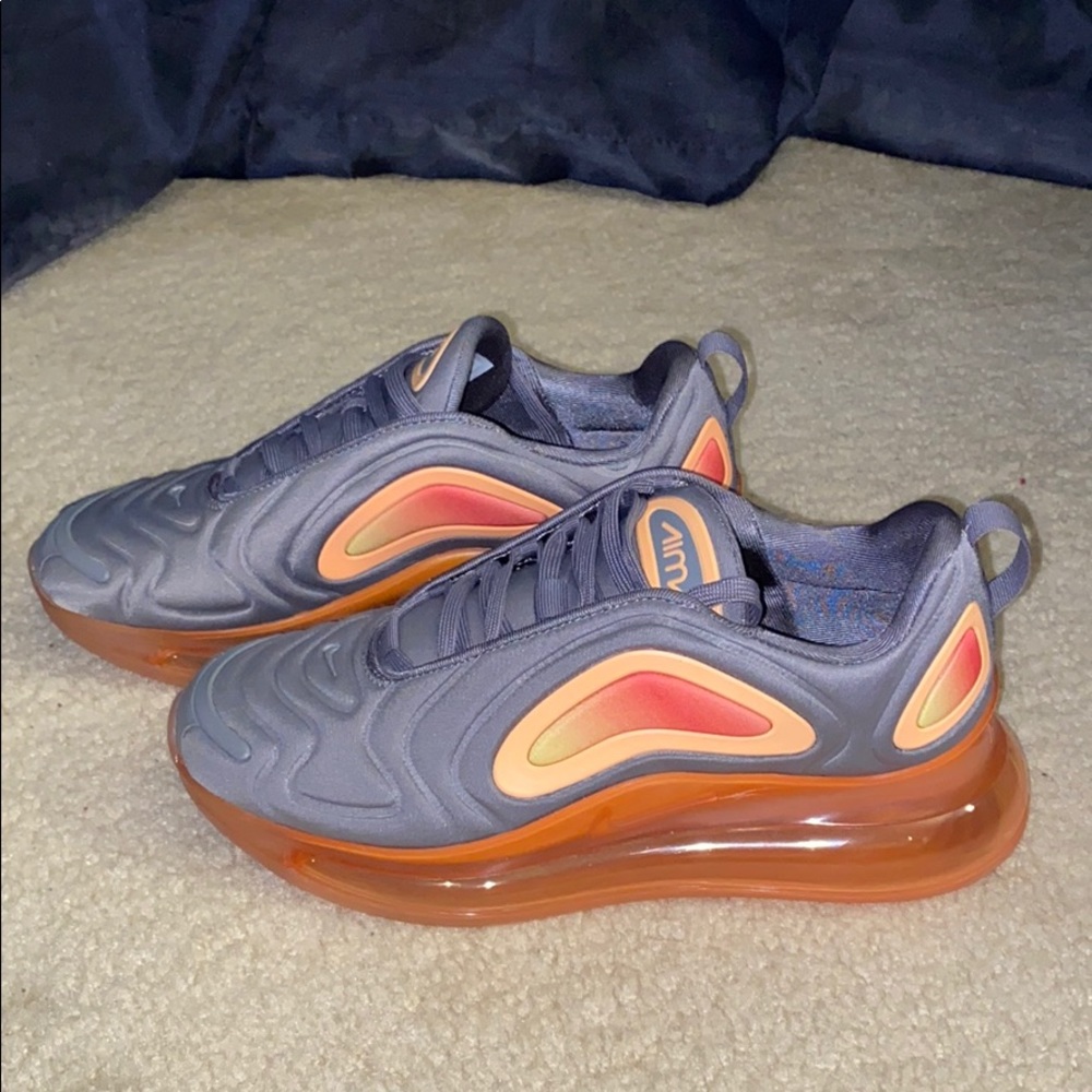 Nike Air Max 720 (GS) 7 YOUTH